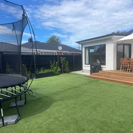 Private, Family-Friendly Home, 4Br By Airport & Free Parking Κράισττσερτς Εξωτερικό φωτογραφία