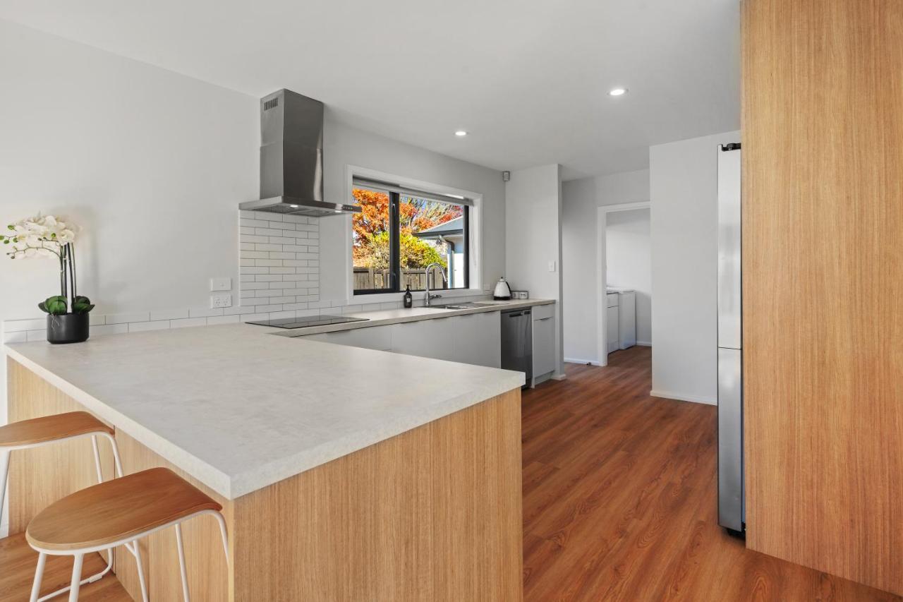 Private, Family-Friendly Home, 4Br By Airport & Free Parking Κράισττσερτς Εξωτερικό φωτογραφία