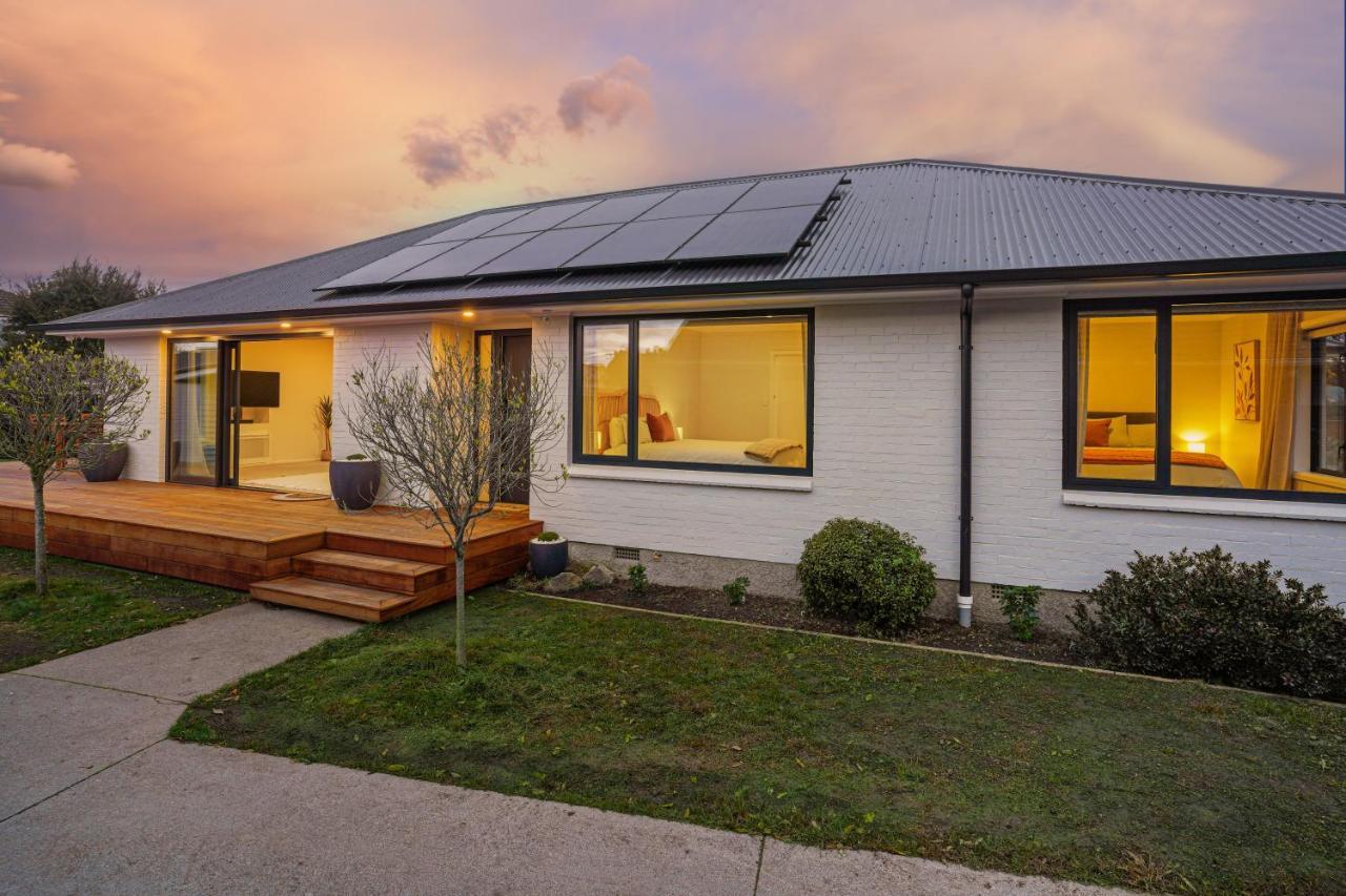 Private, Family-Friendly Home, 4Br By Airport & Free Parking Κράισττσερτς Εξωτερικό φωτογραφία