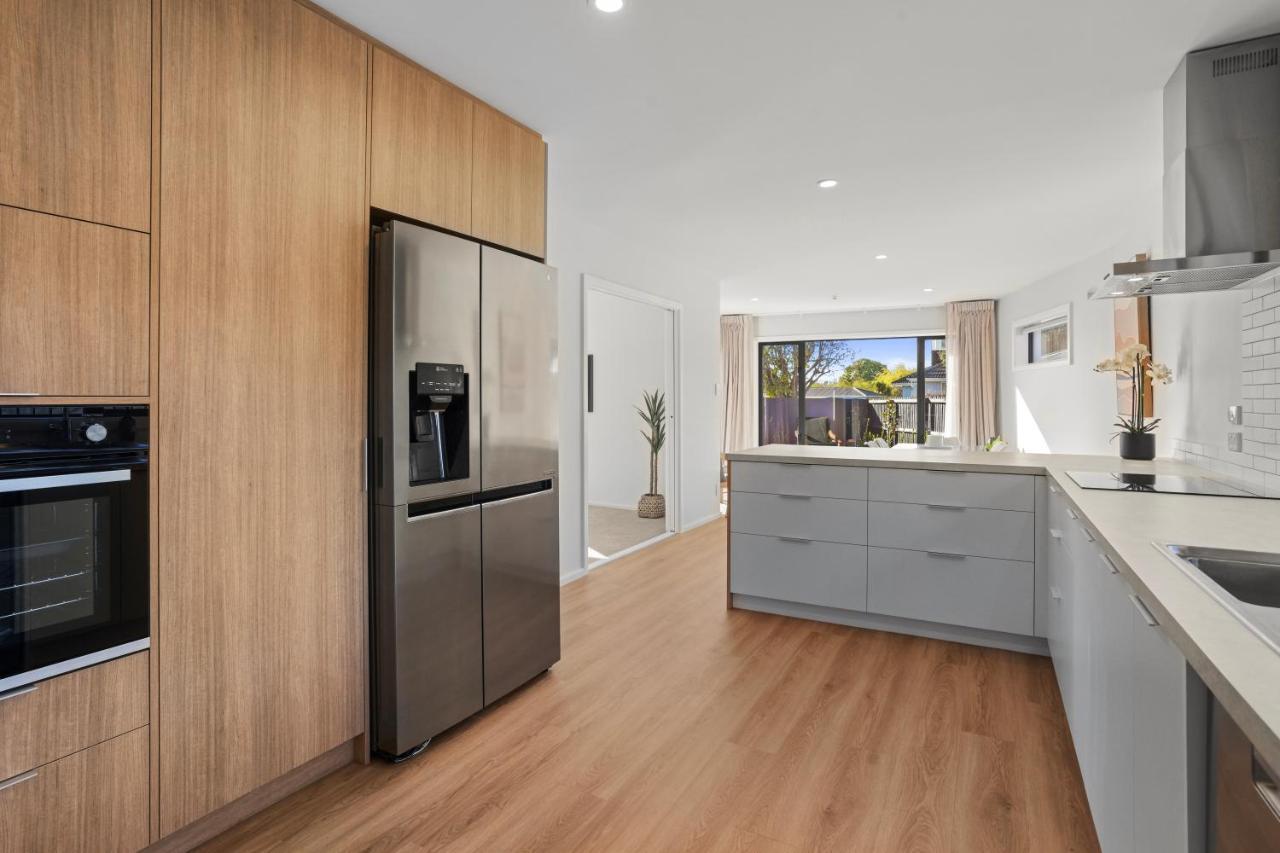 Private, Family-Friendly Home, 4Br By Airport & Free Parking Κράισττσερτς Εξωτερικό φωτογραφία